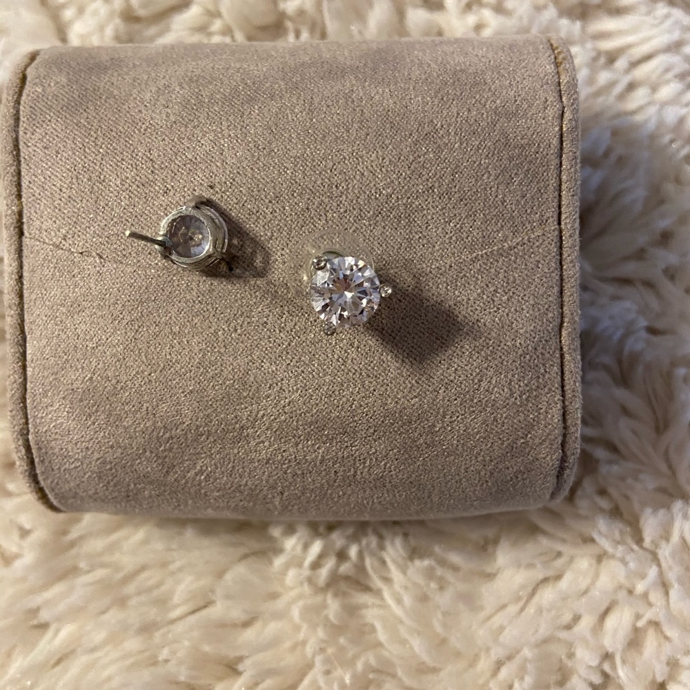 CZ Earrings - Picture 7 of 7